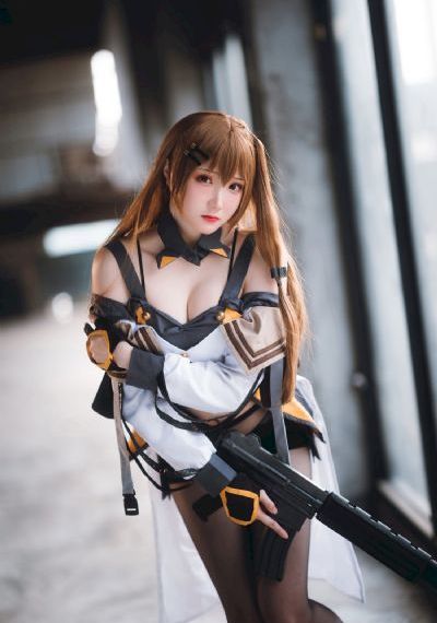 欧美女明星漏点_高清完整视频