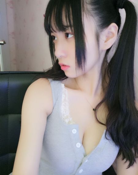日韩美女姐姐_BD在线播放