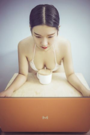 日韩成人午夜片_国产剧在线观看电视