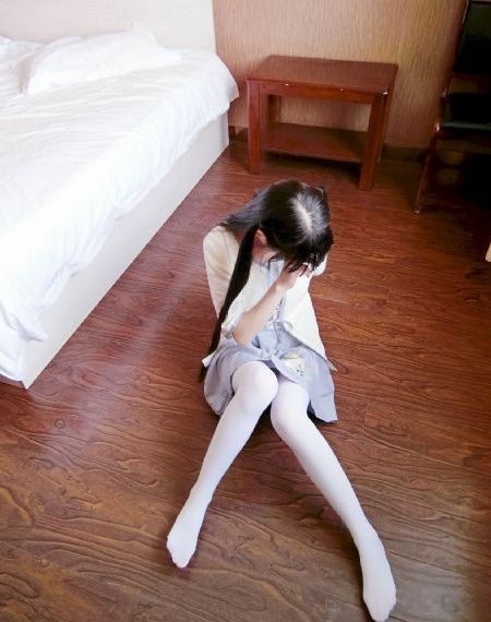 欧美人体写生素描图片_超清手机在线看