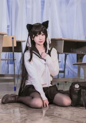 色噜噜人妻丝袜av资源_国语迅雷下载