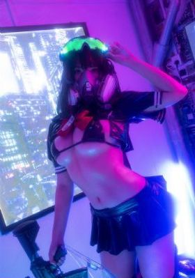 少妇美红之列车篇_剧情片免费观看超清